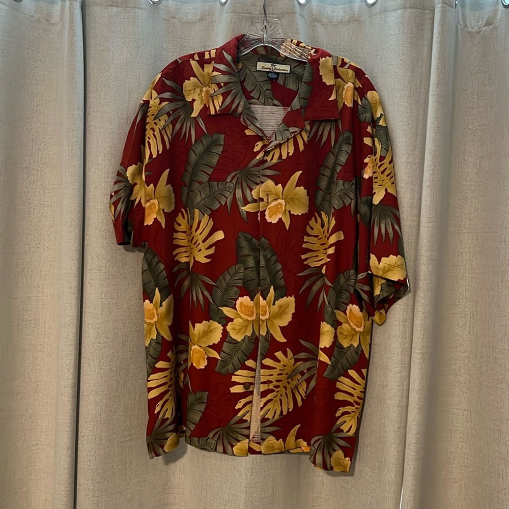Tommy Bahama Men’s Shirt